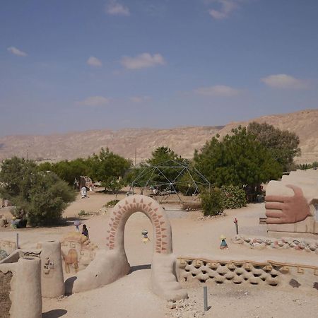 Hotel Kibbutz Lotan Eco-Campus Extérieur photo