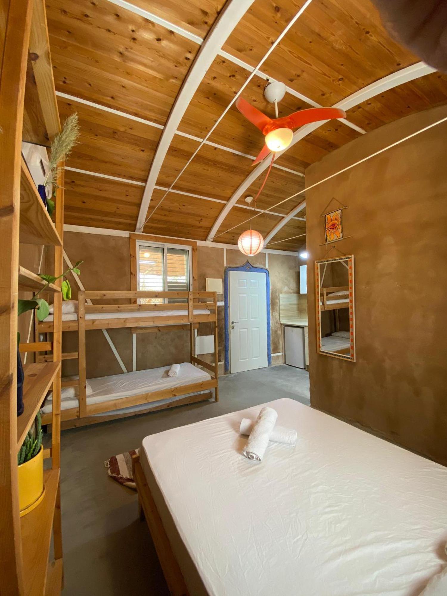 Hotel Kibbutz Lotan Eco-Campus Extérieur photo